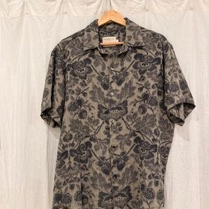 Men's Black and Gray Floral Shirt